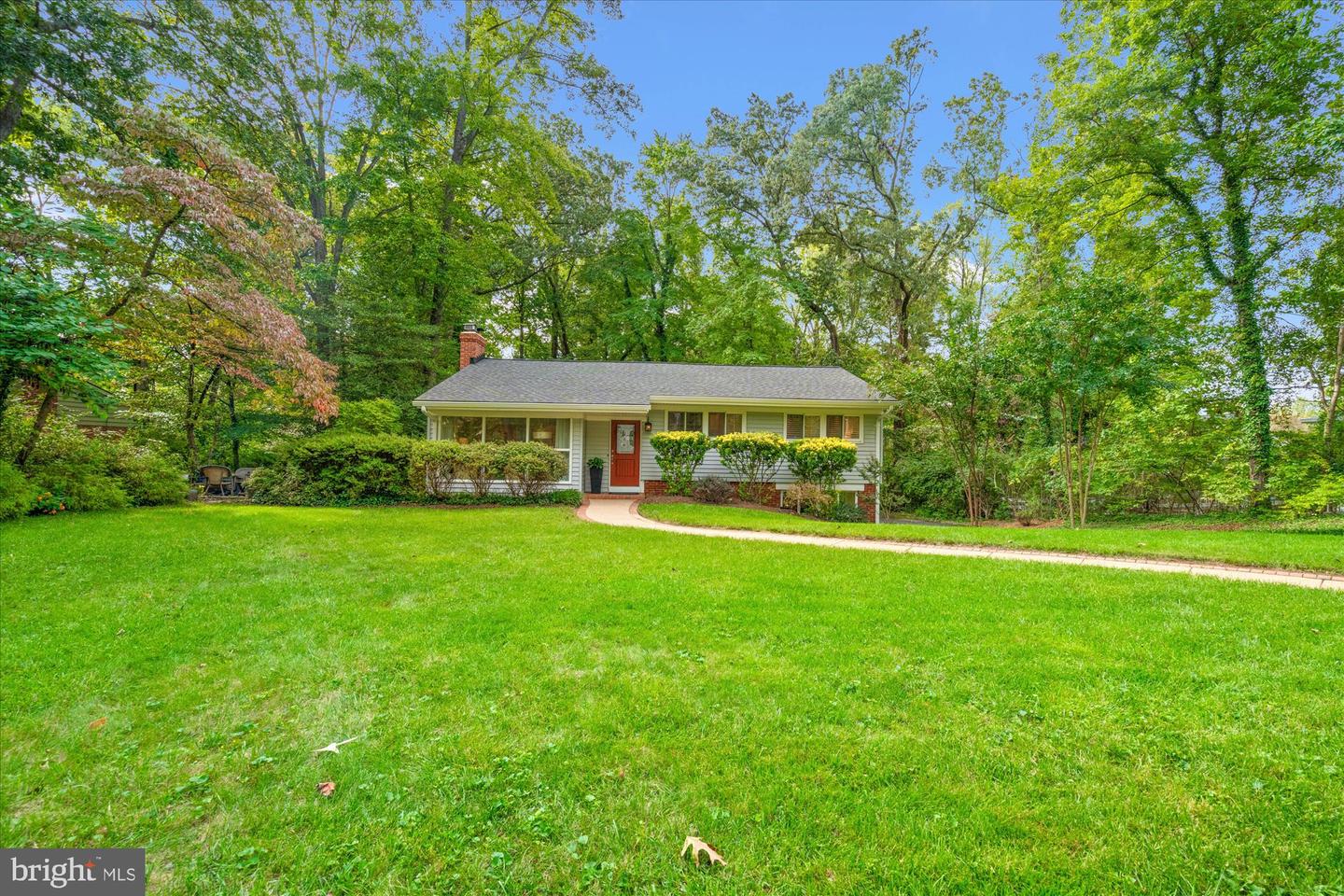 4002 Millcreek Dr Property Photo 2