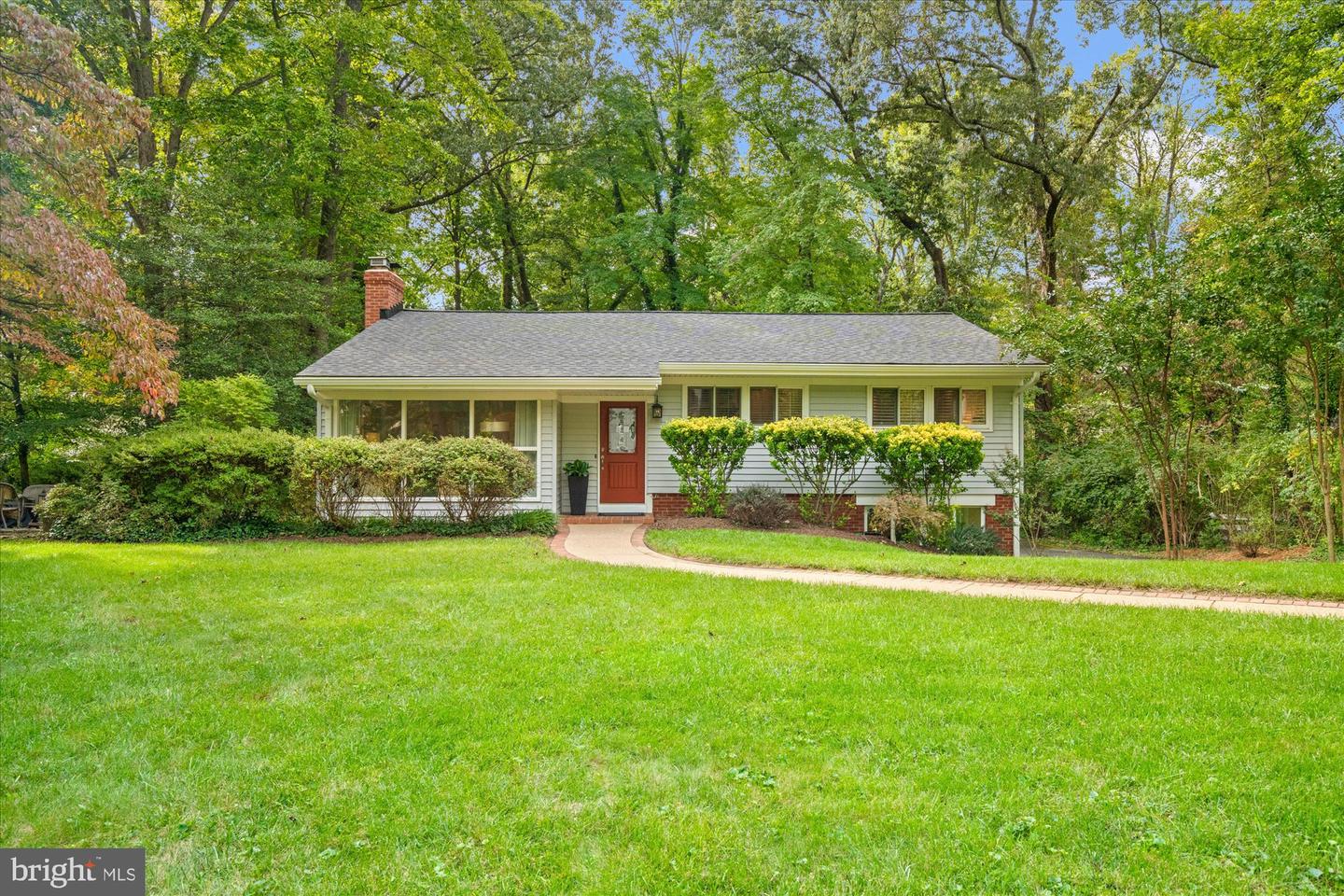 4002 Millcreek Dr Property Photo 3
