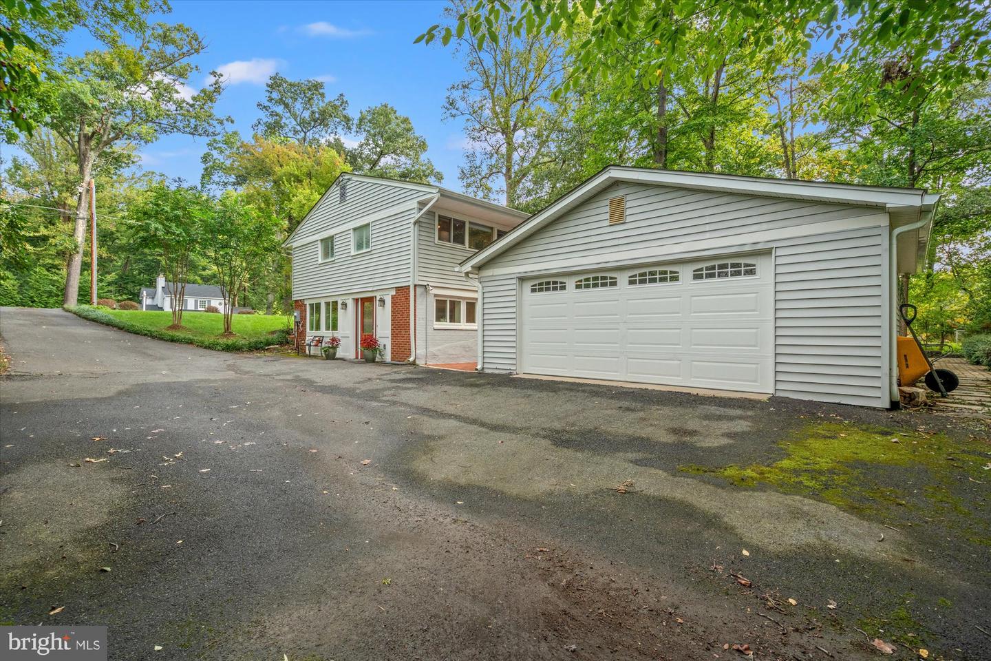 4002 Millcreek Dr Property Photo 43