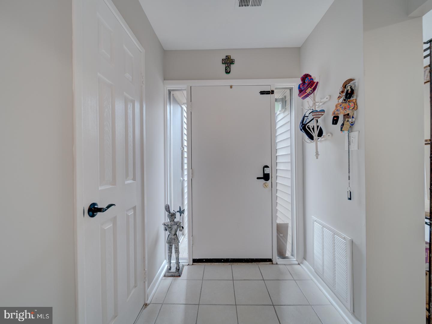 11610 Windbluff Ct #07/ 7b1 Property Photo 5