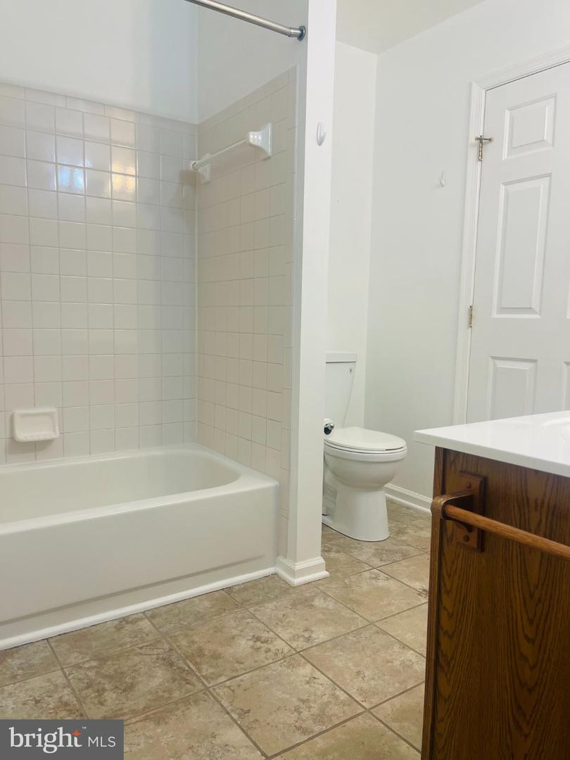 6114 Jenlar Dr Property Photo 20