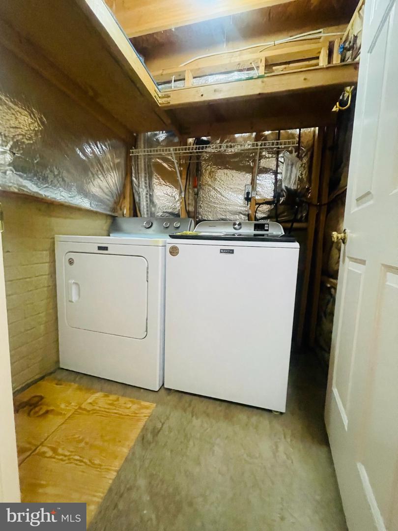 6114 Jenlar Dr Property Photo 23