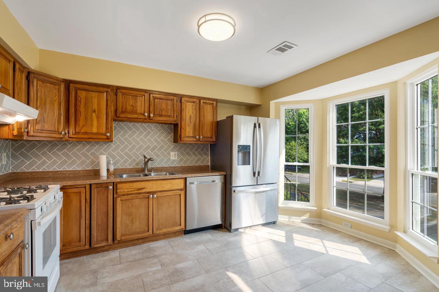 8608 Rocky Gap Ct Property Photo 6
