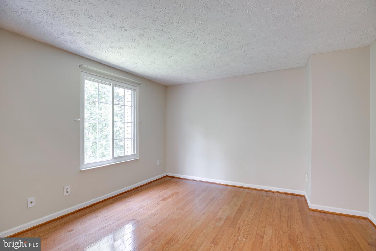 1604 Barnstead Dr Property Photo 23