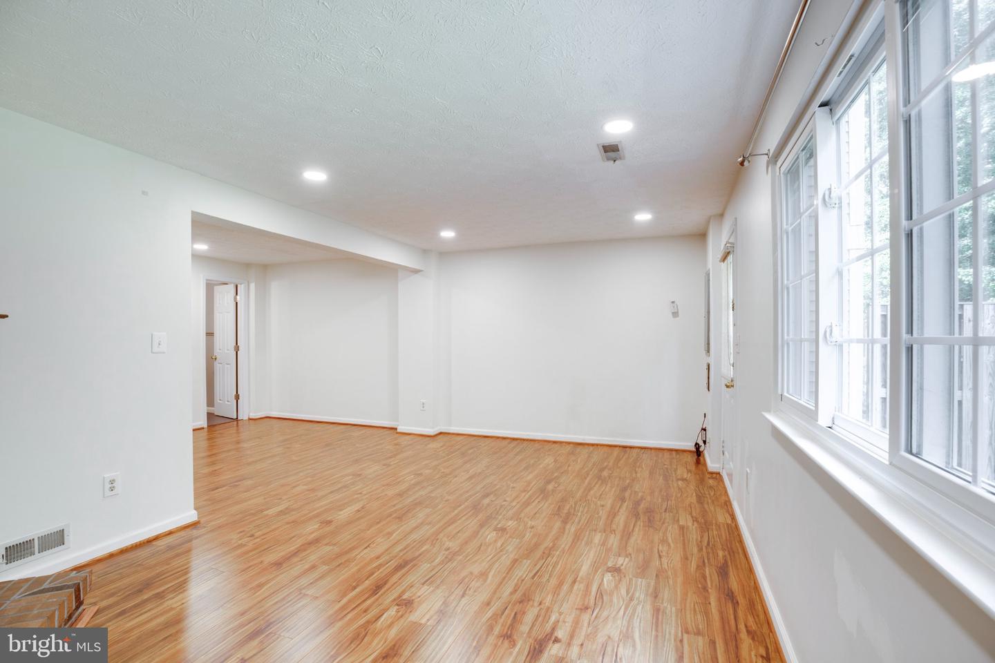1604 Barnstead Dr Property Photo 31