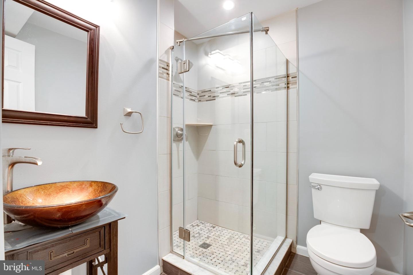 1604 Barnstead Dr Property Photo 32