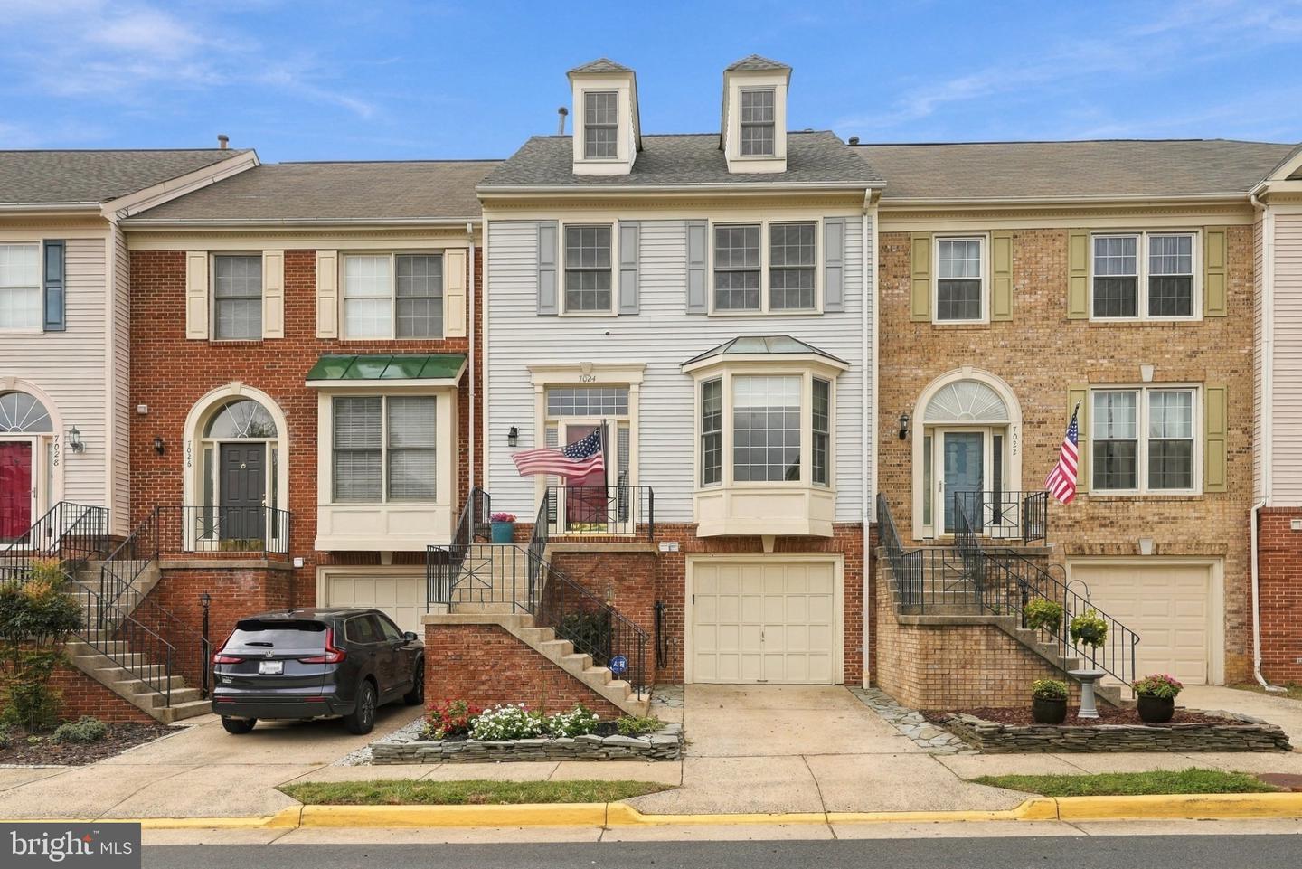 7024 FIELDHURST CT Property Photo 1