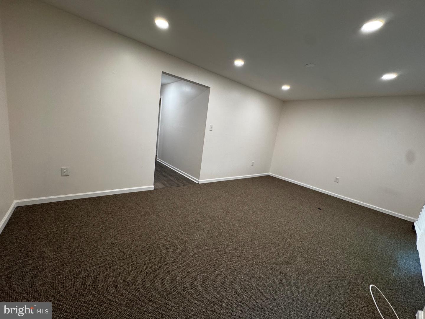7344 Rhondda Dr Property Photo 17