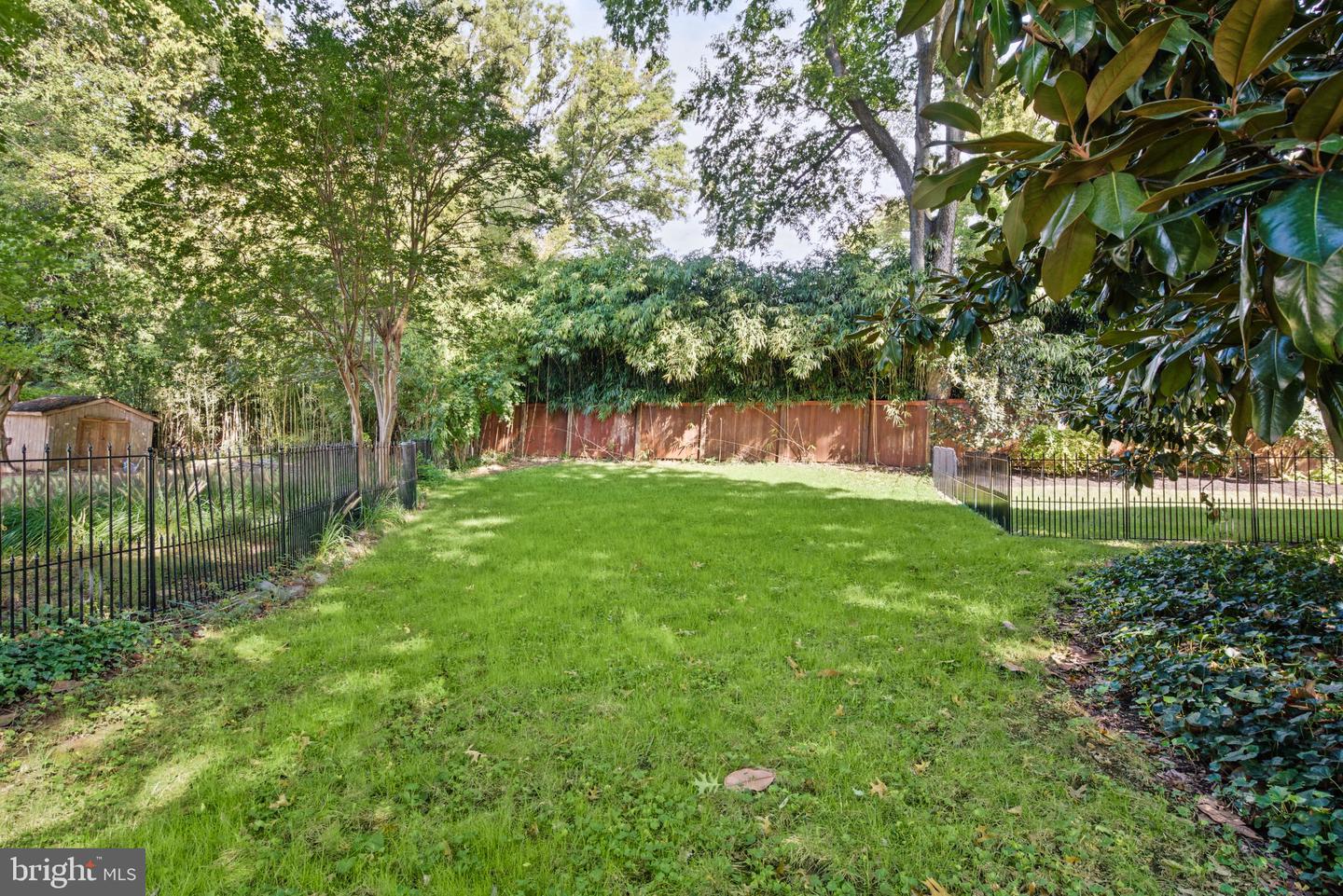 7609 Midday Ln Property Photo 12