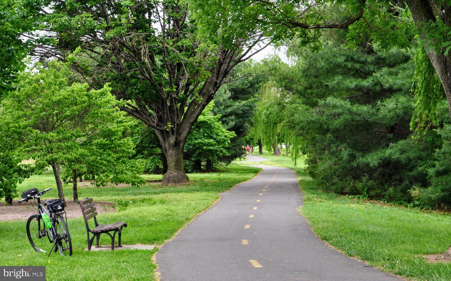 7609 Midday Ln Property Photo 17