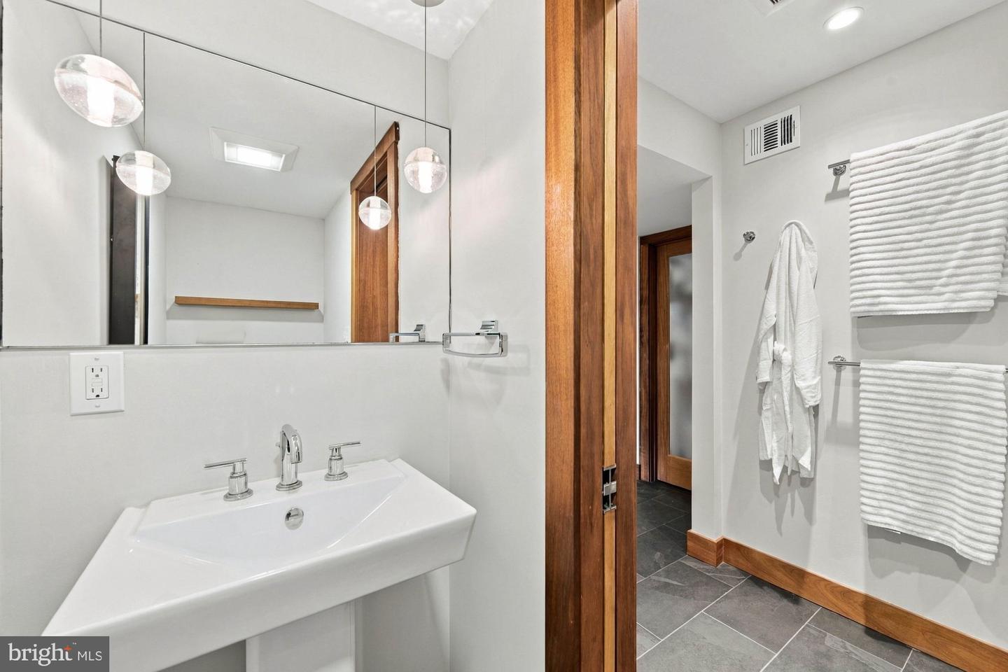 9945 Woodrow St Property Photo 66