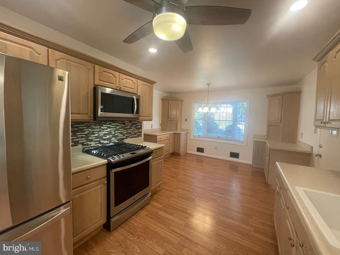 3905 Flagstone Ter Property Photo 4