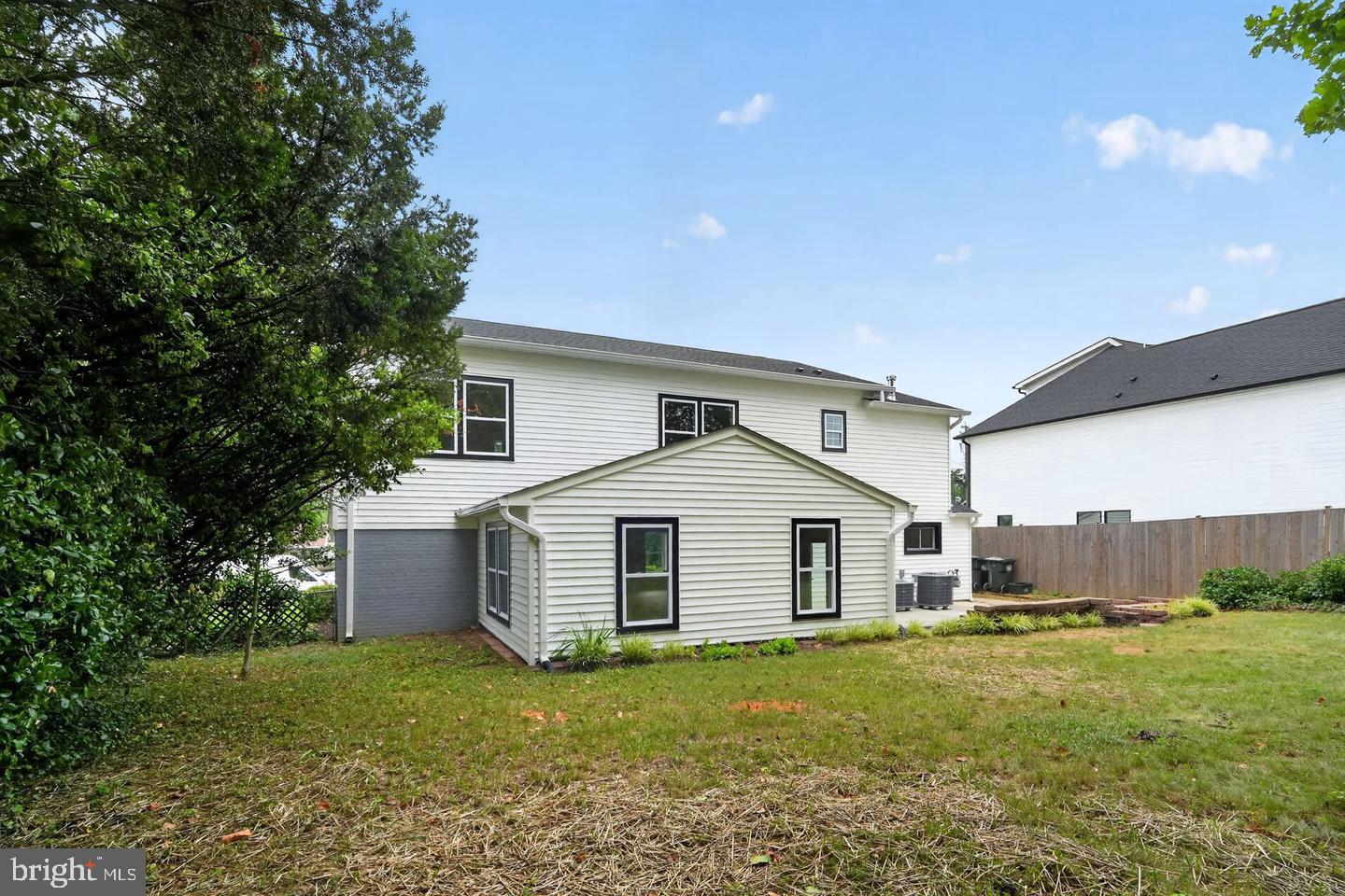 7304 Dickenson St Property Photo 53