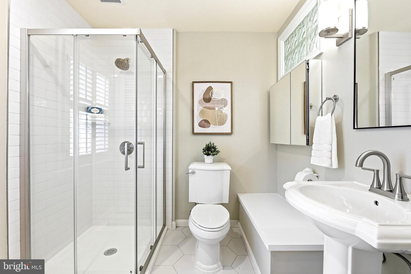 1107 Wimbledon Dr Property Photo 5