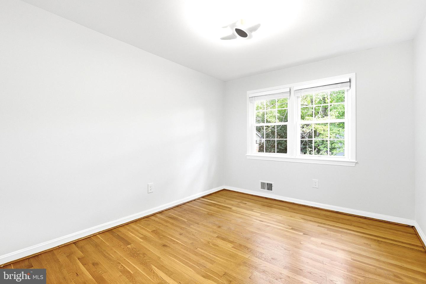 1107 Wimbledon Dr Property Photo 11