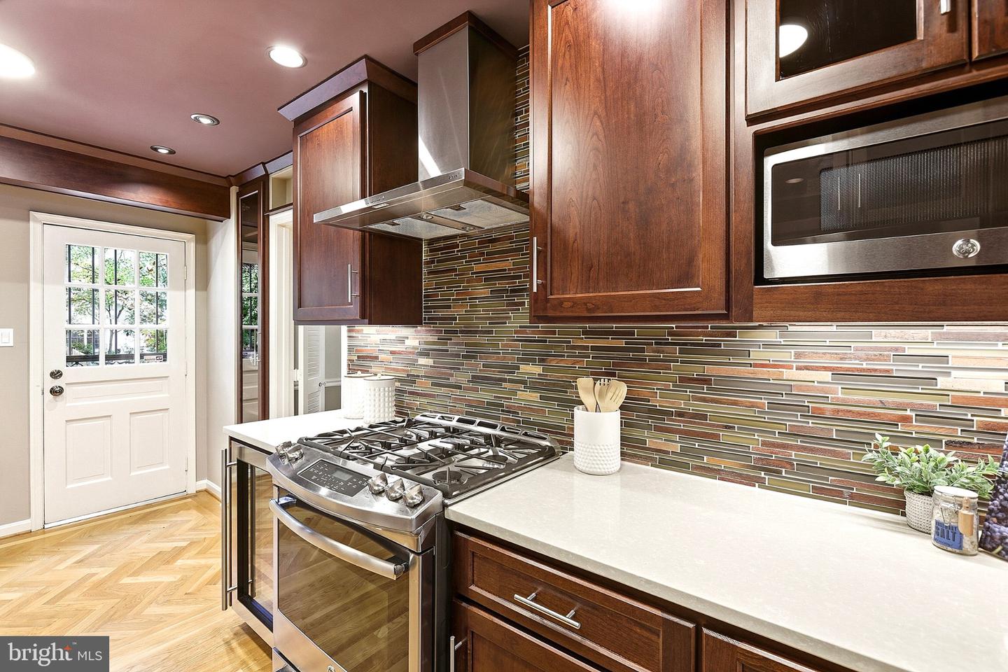 1107 Wimbledon Dr Property Photo 20