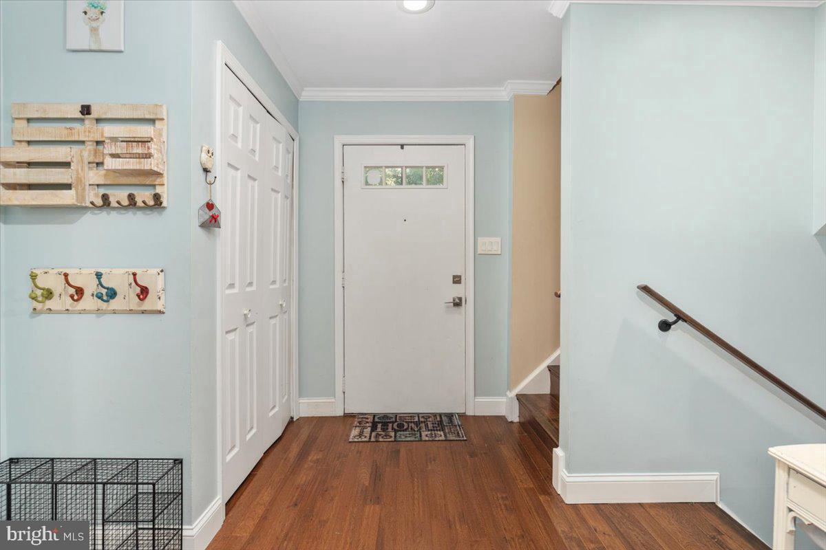5201 Lonsdale Dr Property Photo 8