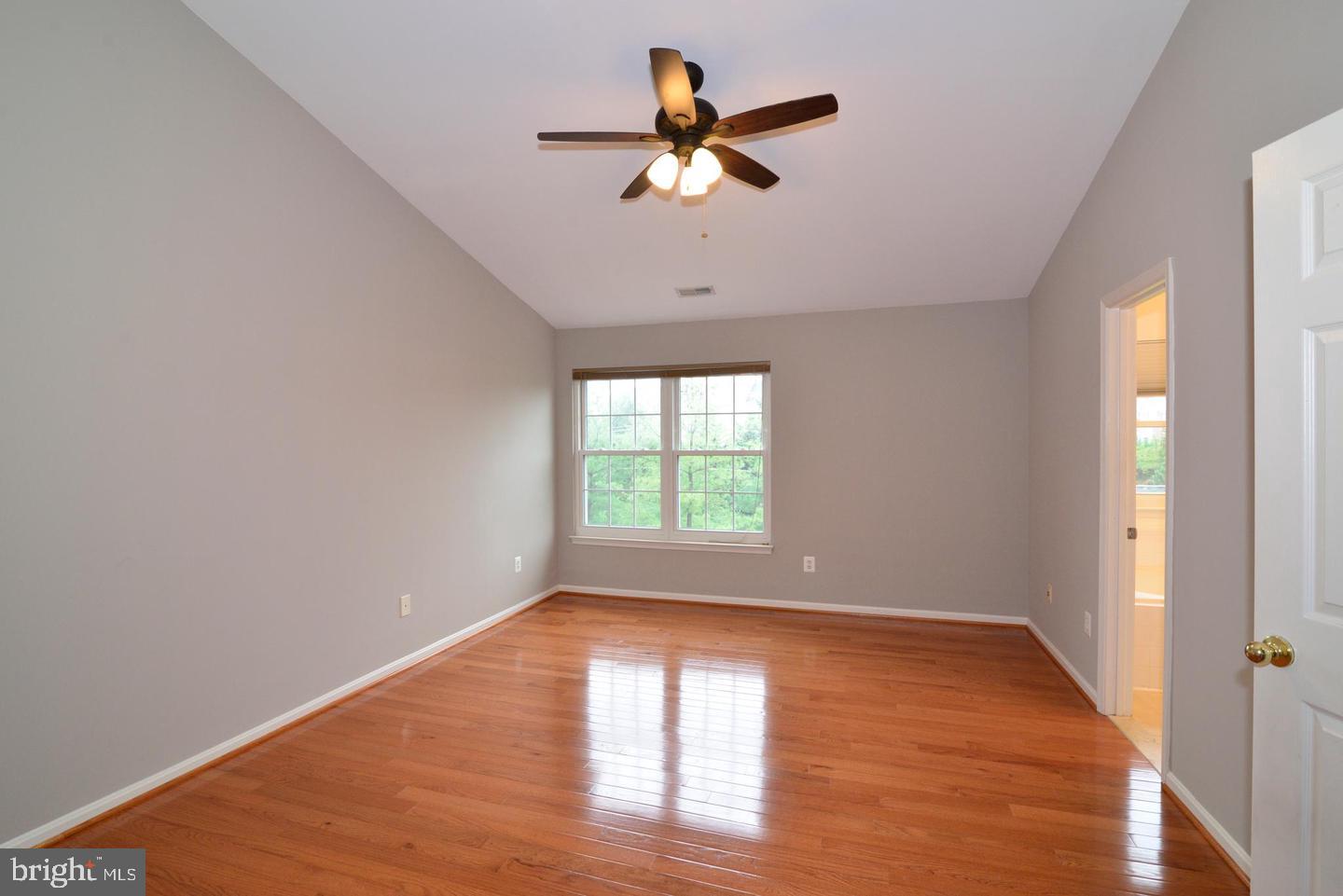 2516 Isham Randolph Dr Property Photo 23
