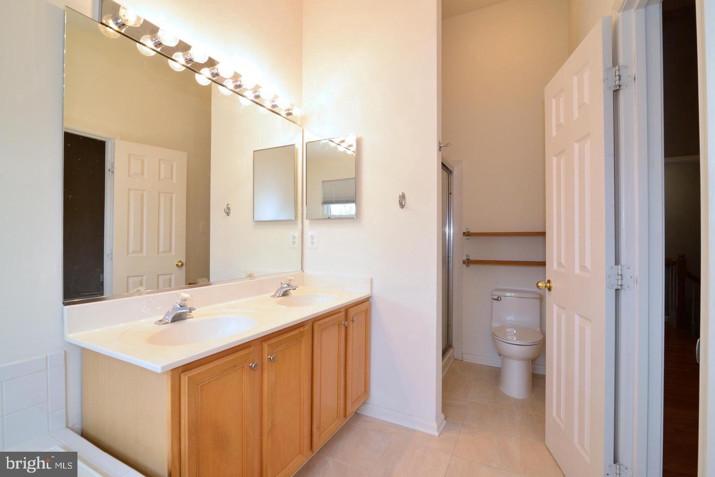 2516 Isham Randolph Dr Property Photo 26