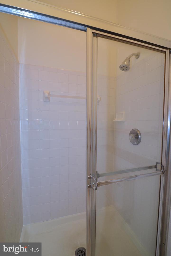 2516 Isham Randolph Dr Property Photo 27