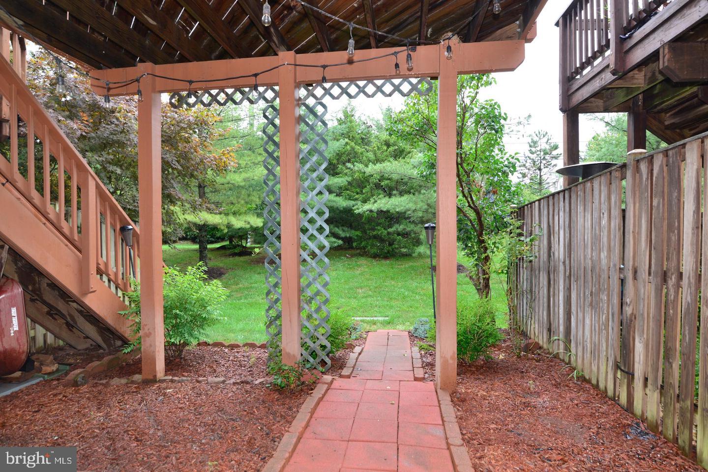 2516 Isham Randolph Dr Property Photo 41