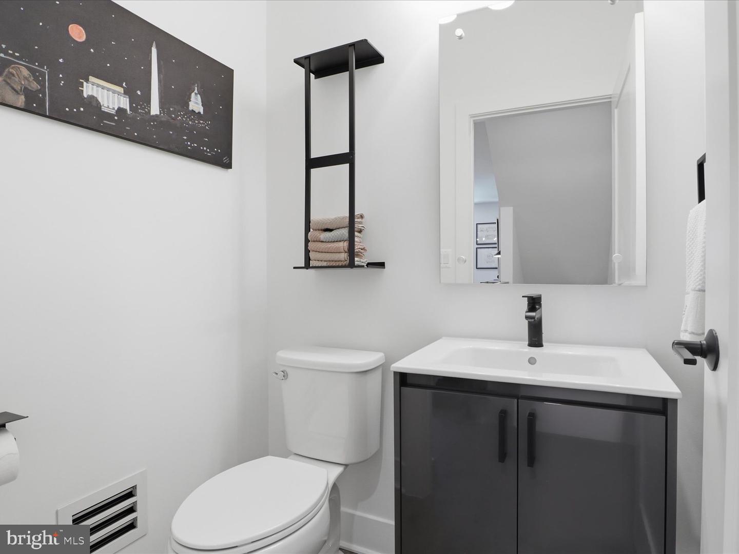 2110 Tysons Ridgeline Rd Property Photo 18