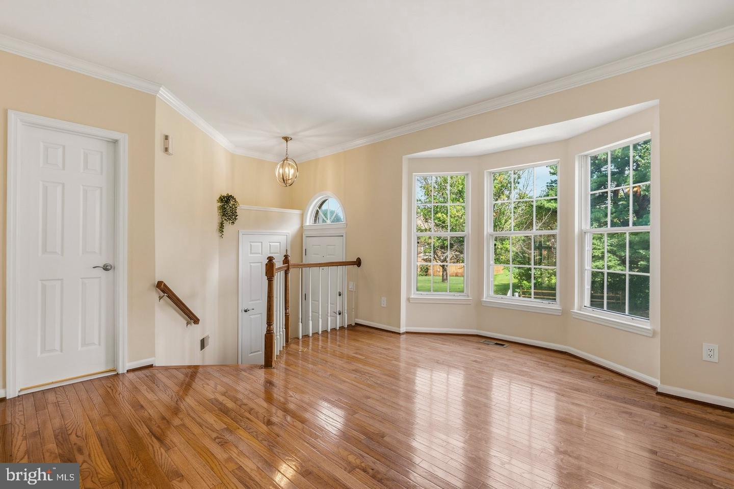 14063 Winding Ridge Ln Property Photo 3
