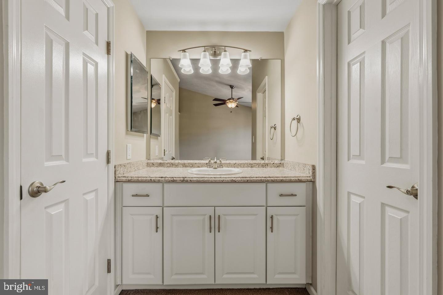 14063 Winding Ridge Ln Property Photo 14