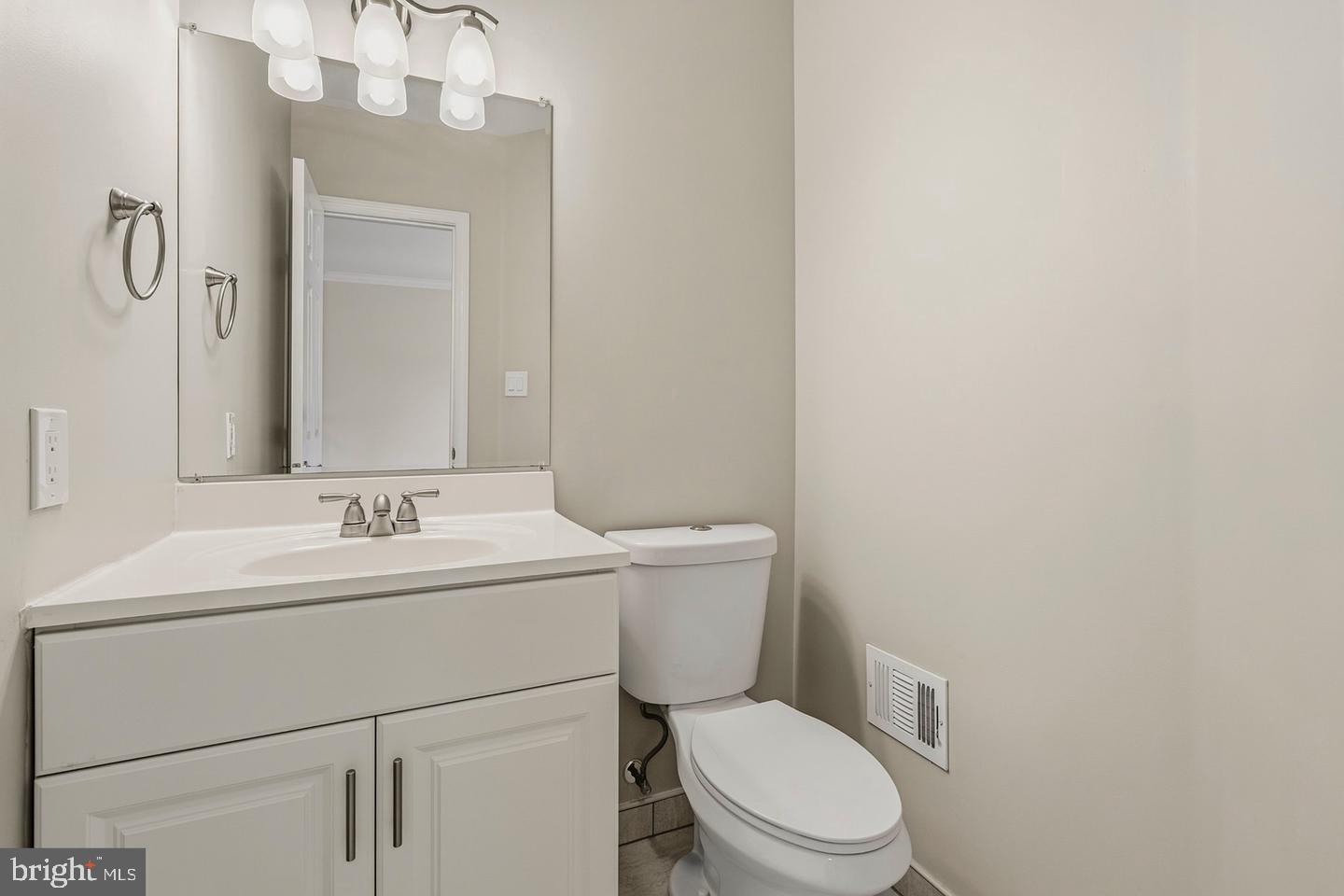 14063 Winding Ridge Ln Property Photo 15