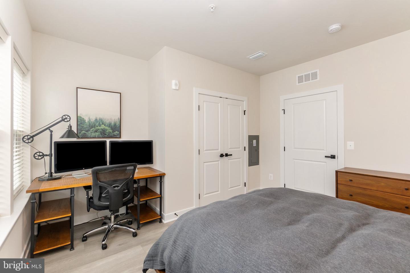 12850 Mosaic Park Way #2b Property Photo 20