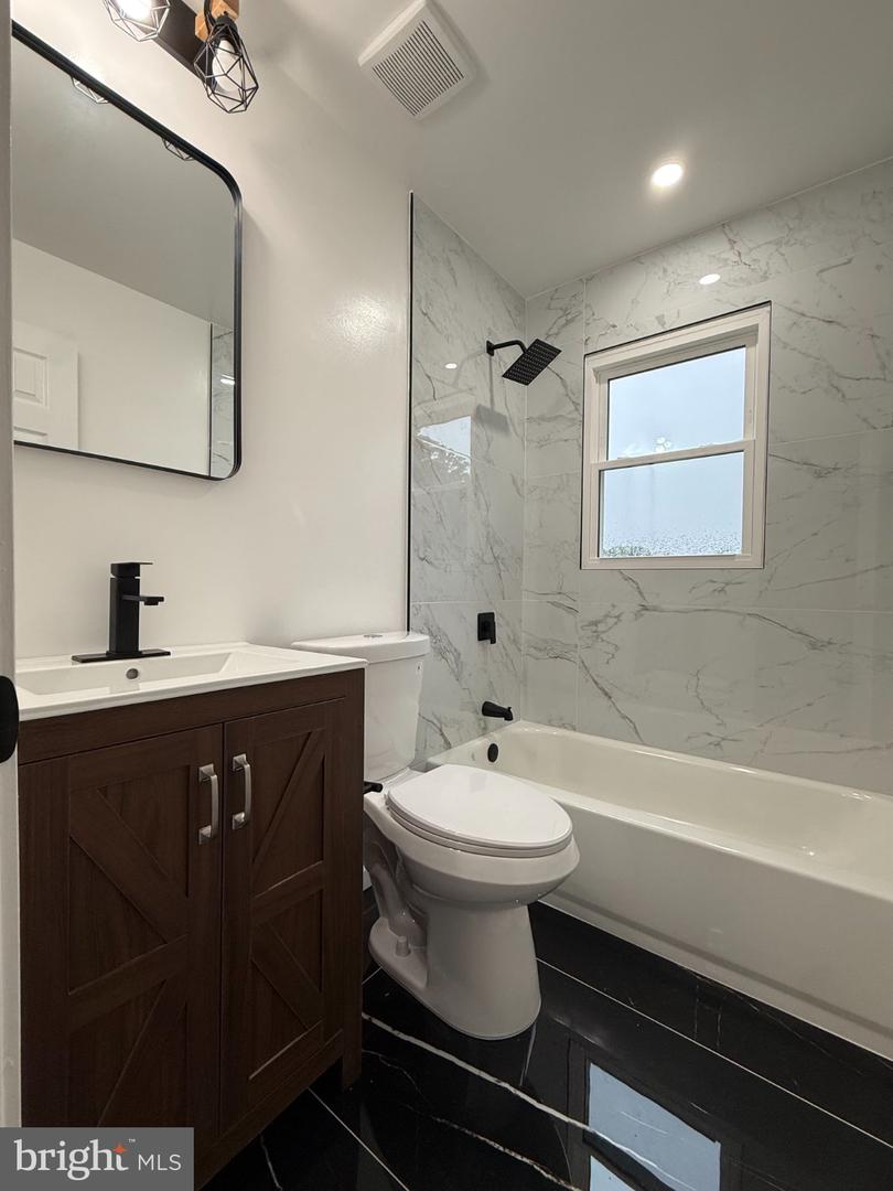 7505 Cullum St Property Photo 14