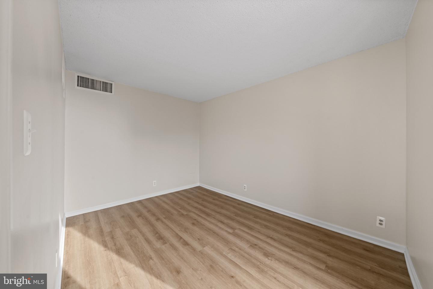6800 Fleetwood Rd #614 Property Photo 32