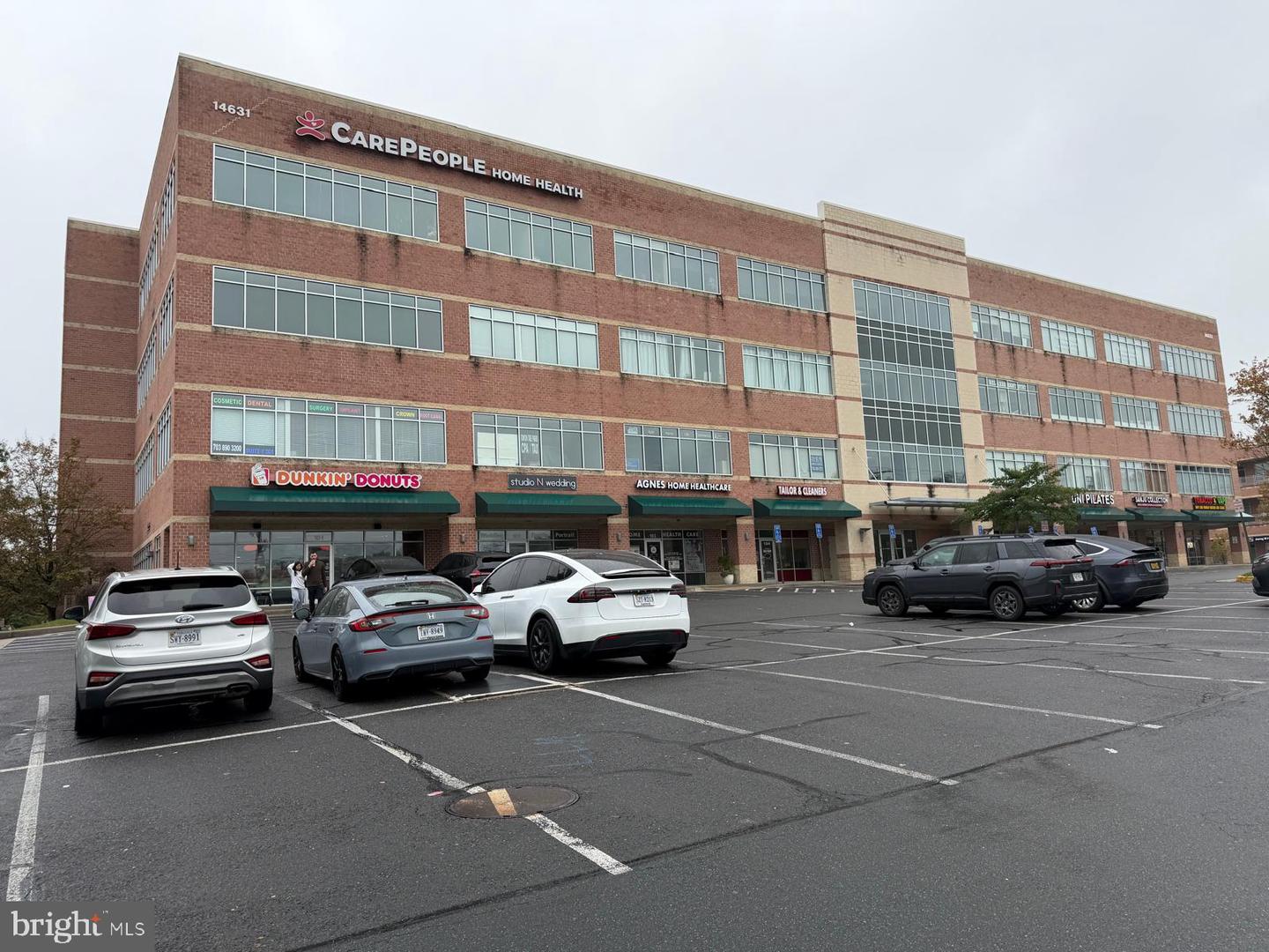 14631 Lee Hwy #405 Property Photo 2