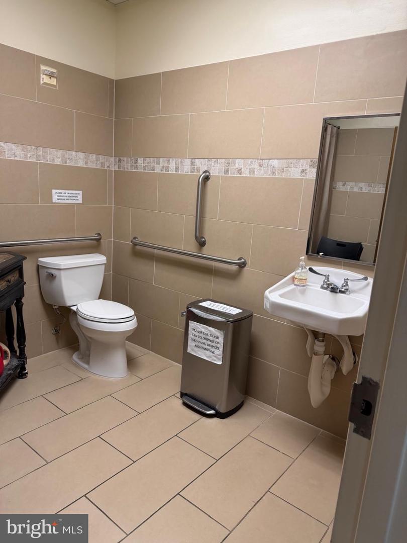14631 Lee Hwy #405 Property Photo 20