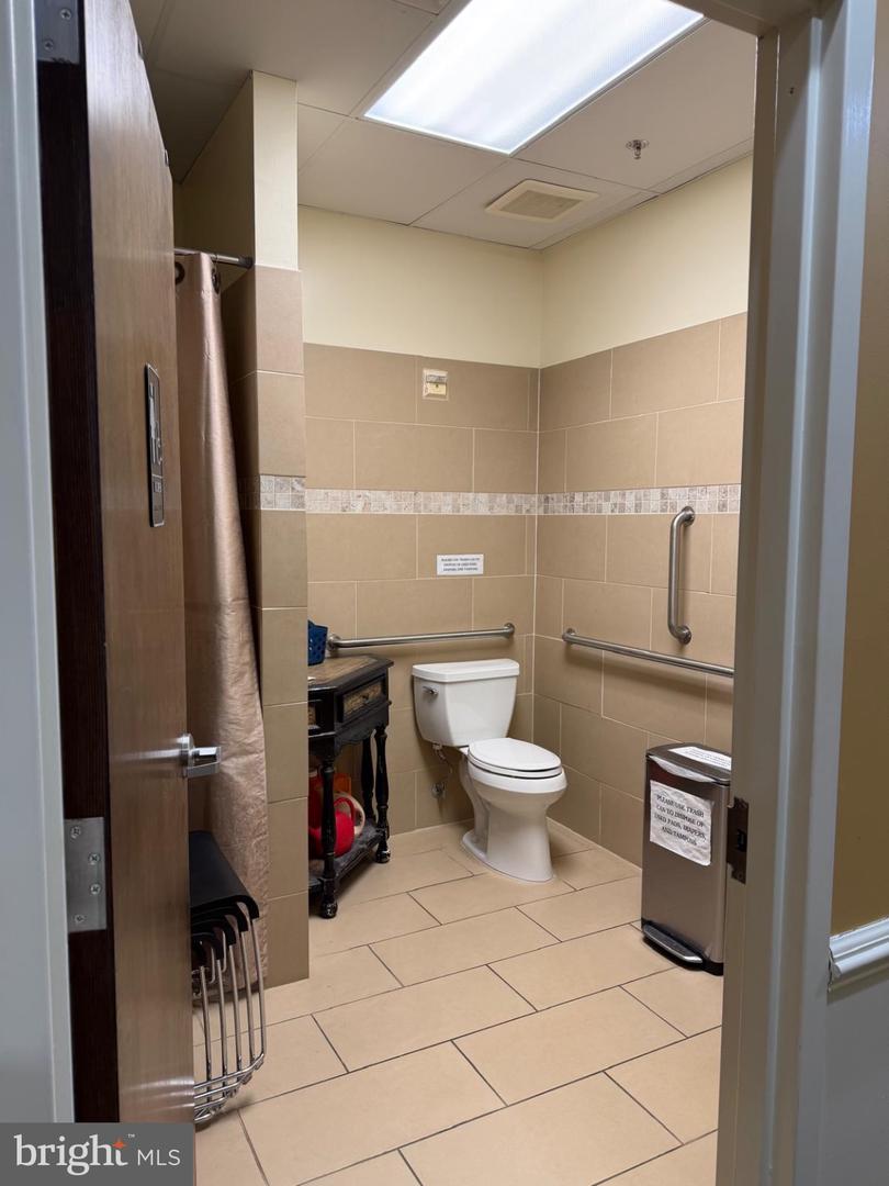 14631 Lee Hwy #405 Property Photo 32