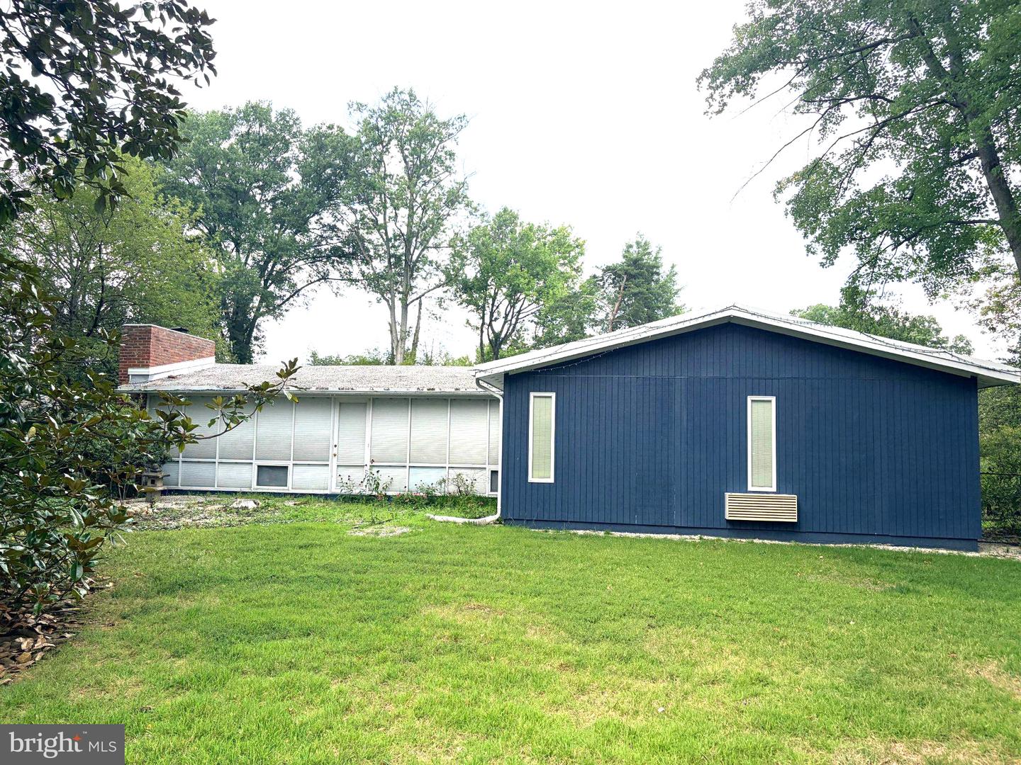 1938 Marthas Rd Property Photo 1