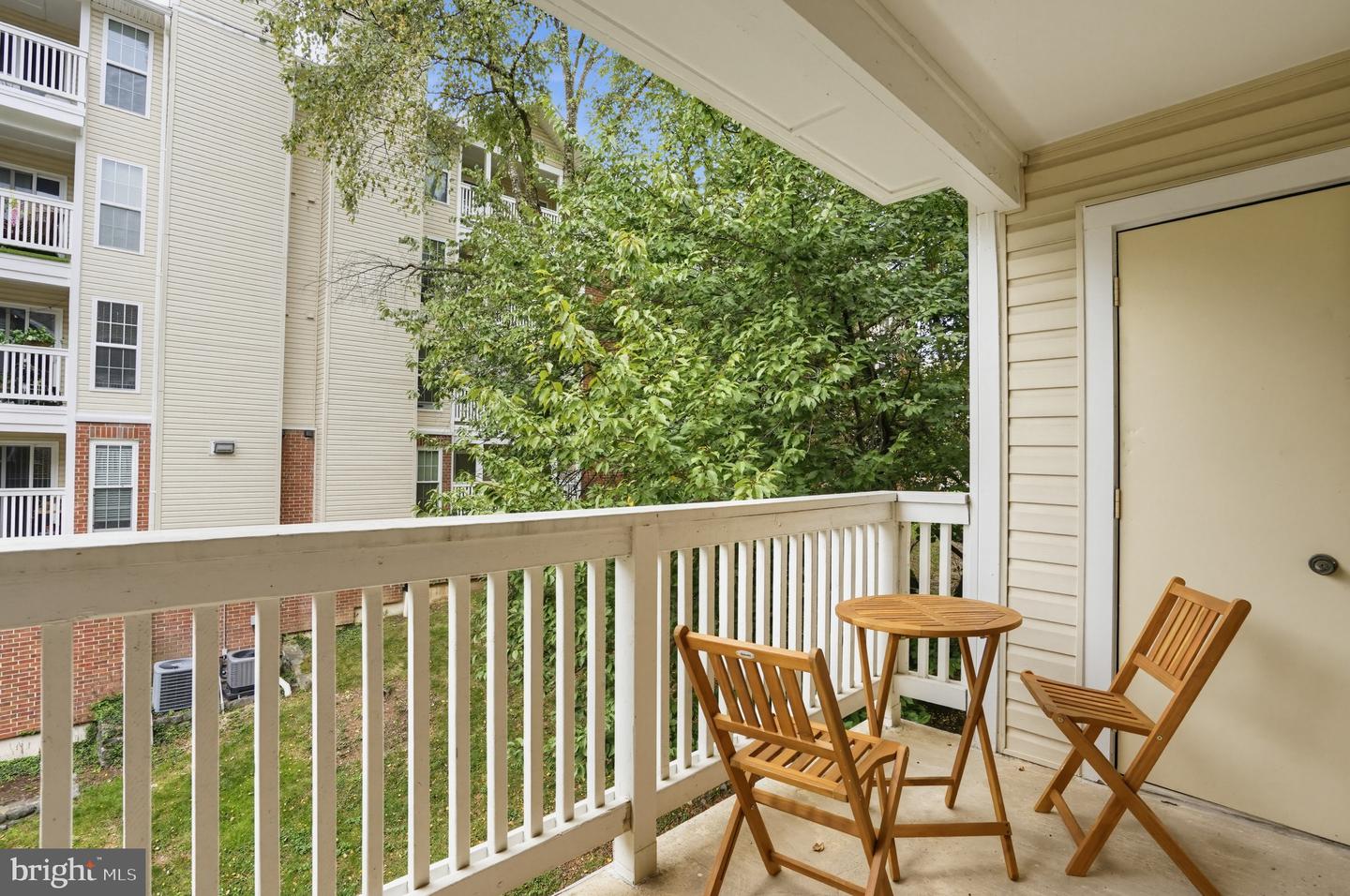 1532 Lincoln Way #202b Property Photo 17