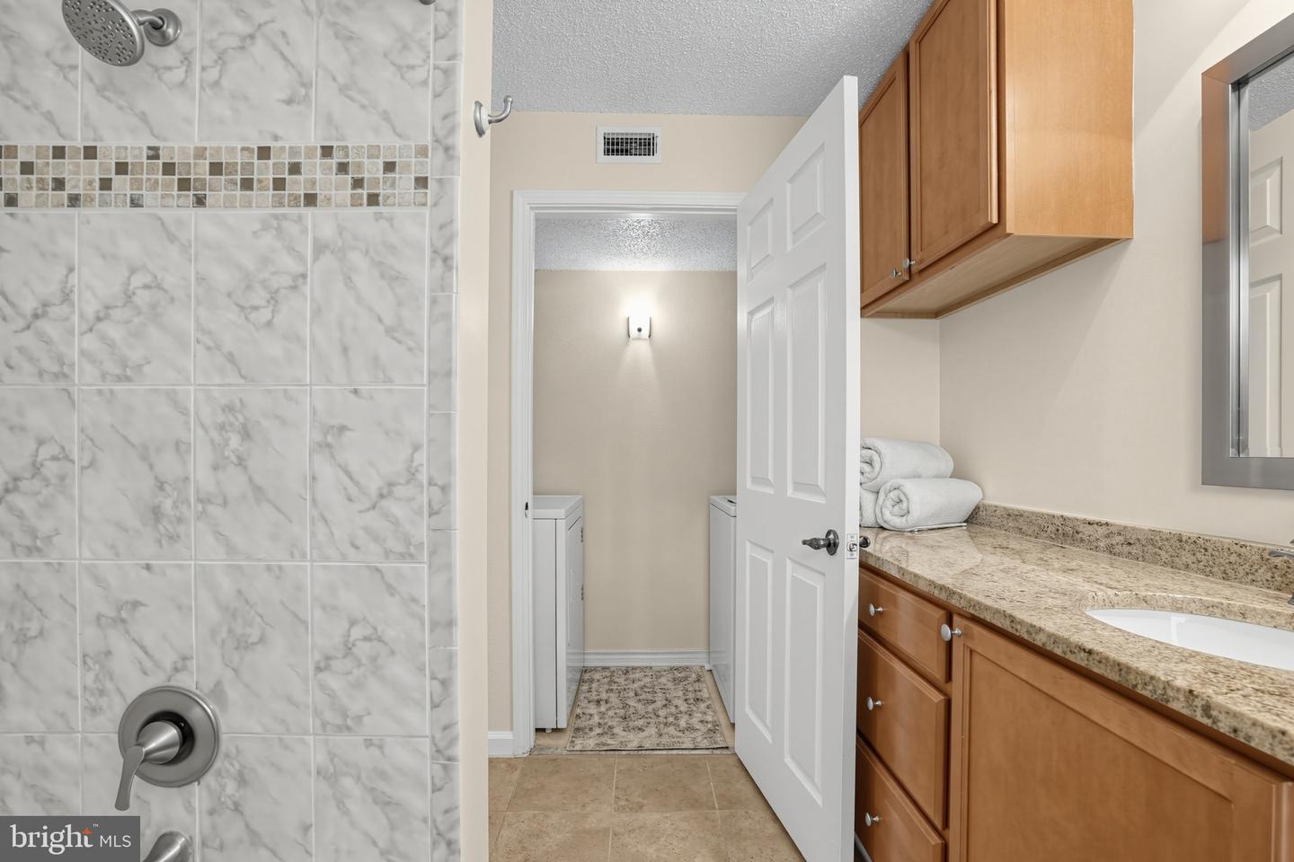 1532 Lincoln Way #202b Property Photo 22
