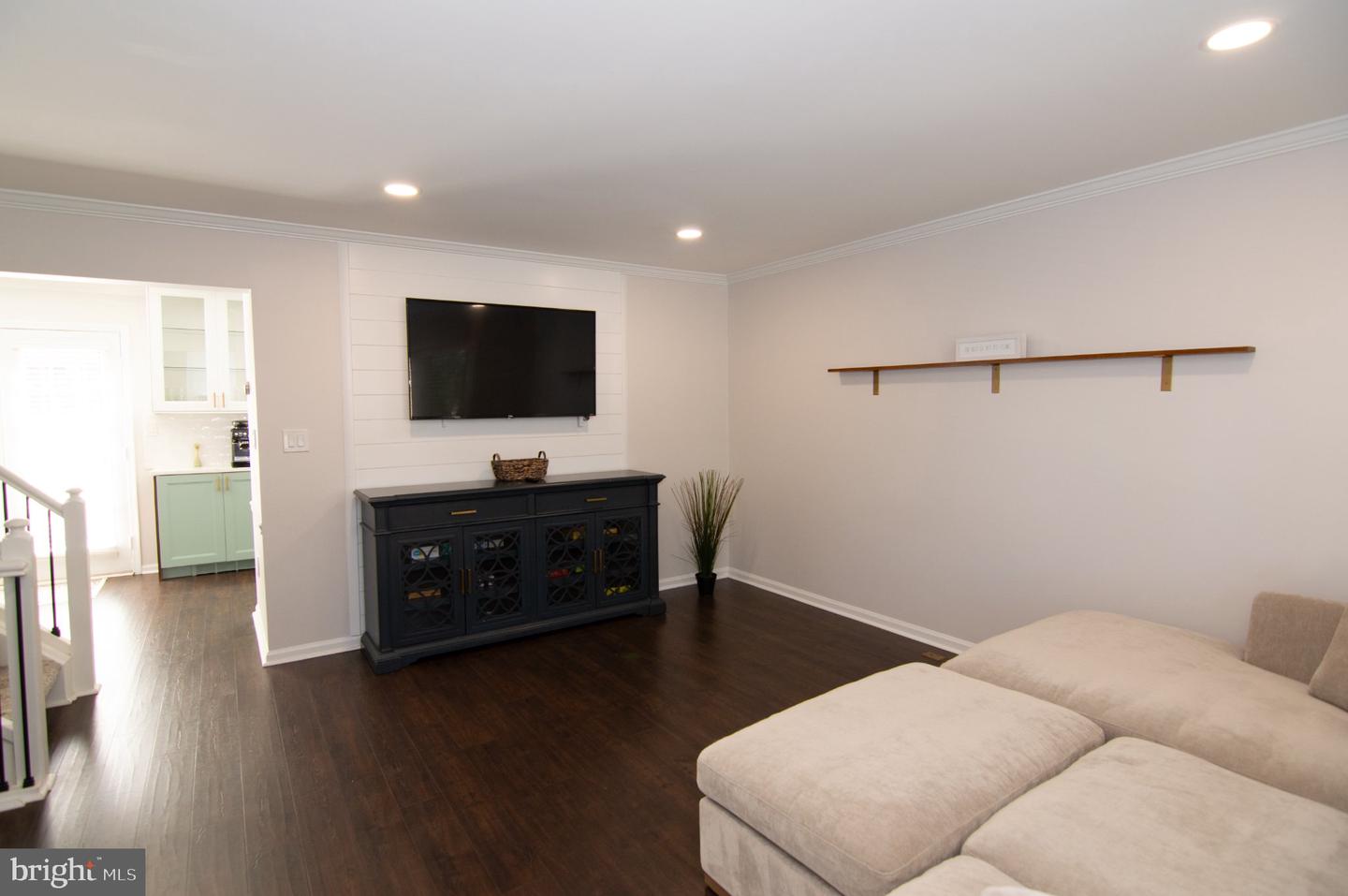 4032 Championship Dr Property Photo 9