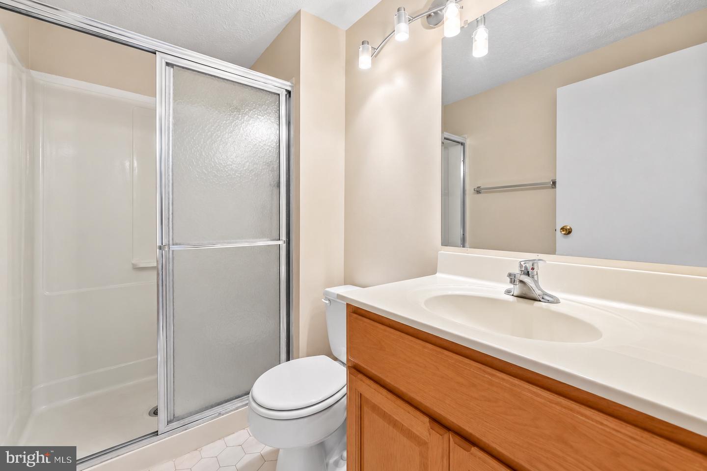 12339 Folkstone Dr Property Photo 22
