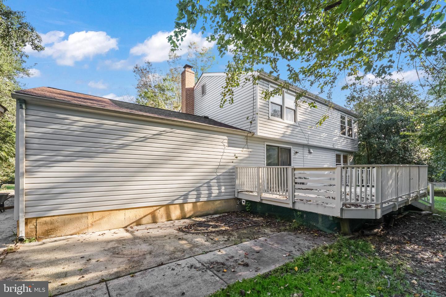12339 Folkstone Dr Property Photo 35