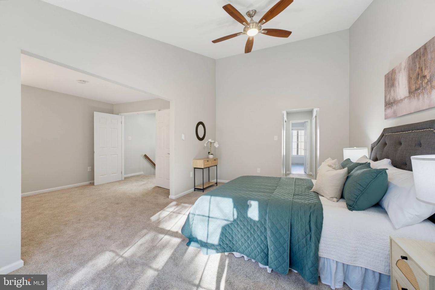 4620 Luxberry Dr Property Photo 6