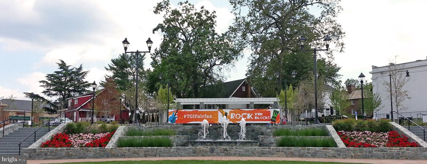 4620 Luxberry Dr Property Photo 88
