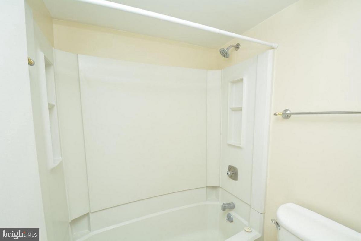 5902 Mt Eagle Dr #601 Property Photo 18