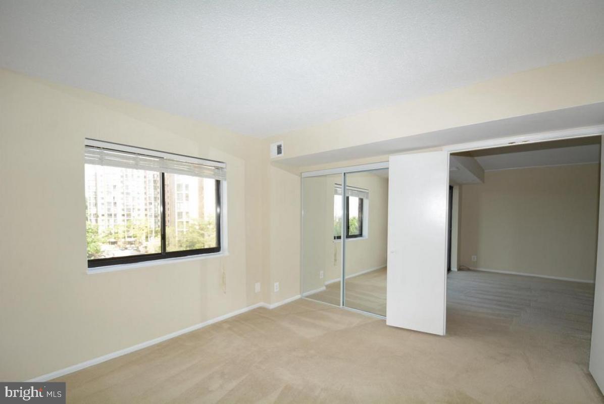 5902 Mt Eagle Dr #601 Property Photo 22