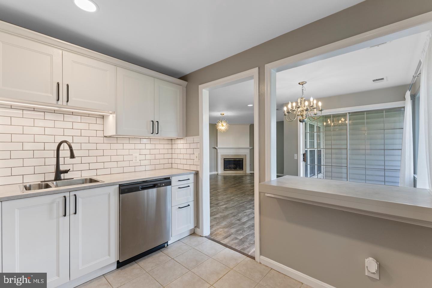 8244 Catbird Cir #101 Property Photo 6