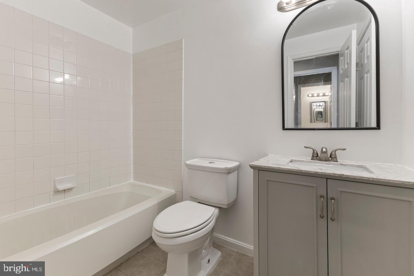 8244 Catbird Cir #101 Property Photo 13