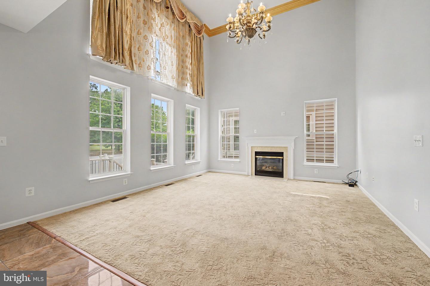 314 Senate Ct Property Photo 4