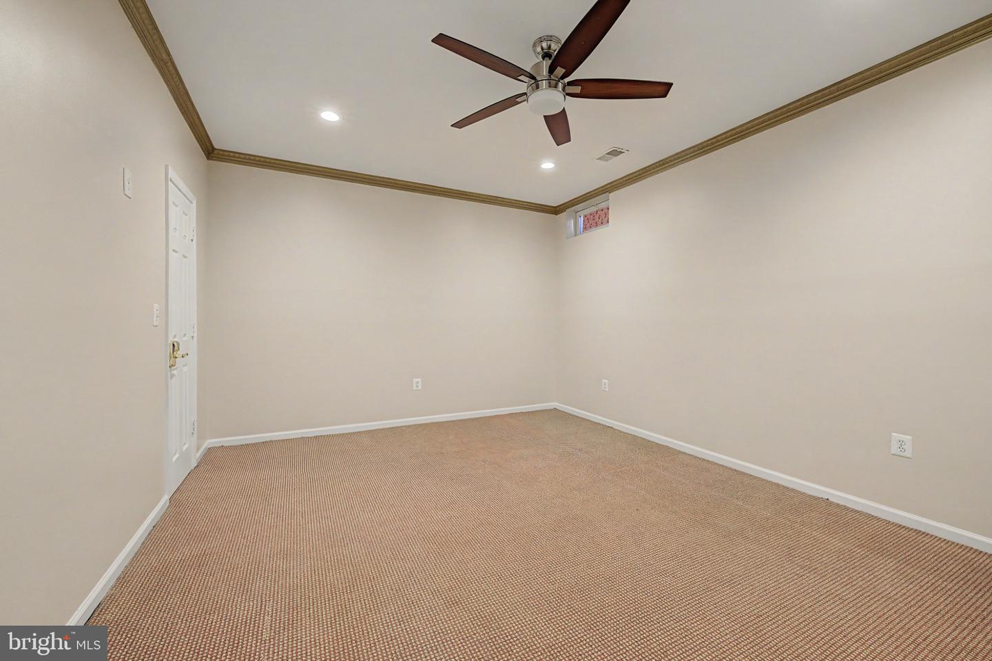 314 Senate Ct Property Photo 27