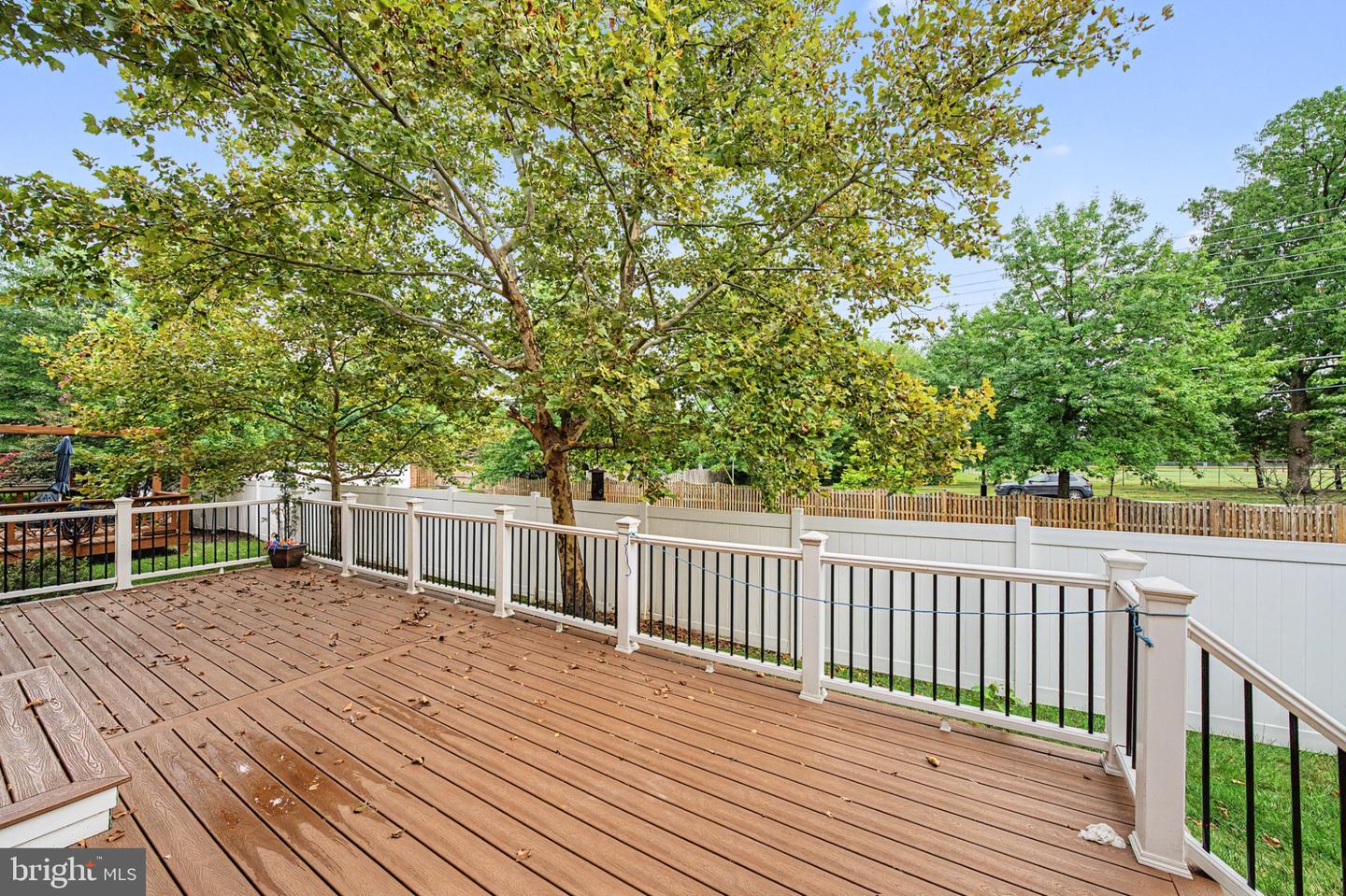 314 Senate Ct Property Photo 32